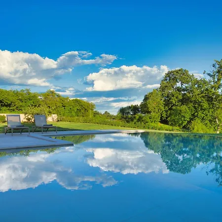 Dika, A Beautiful And Spacious With A Fantastic Pool Dom wakacyjny *